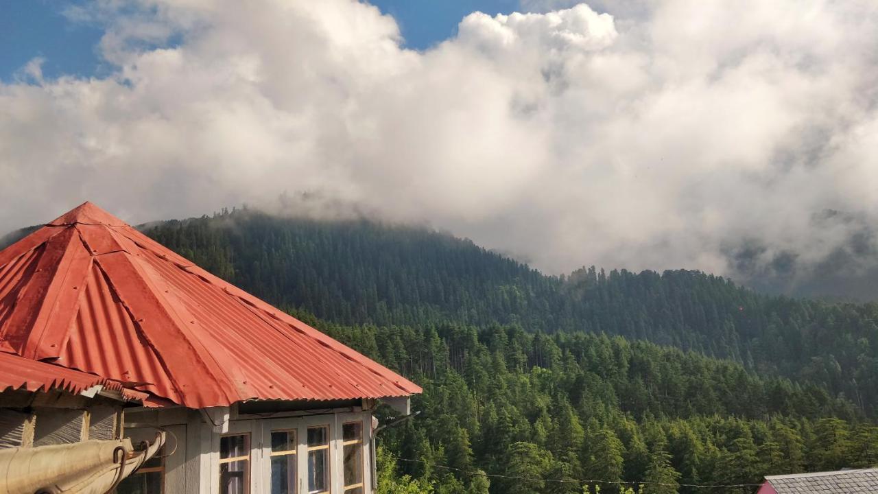 Black Bear Cottage Khajjiar Экстерьер фото