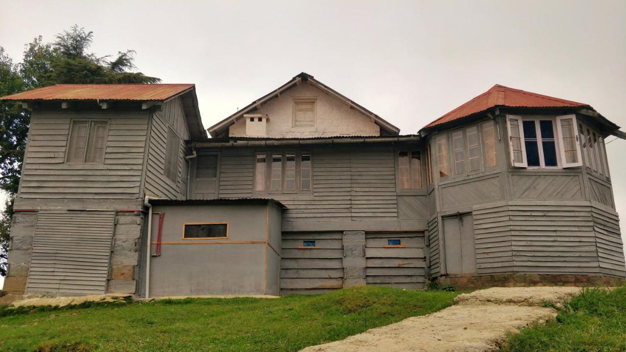 Black Bear Cottage Khajjiar Экстерьер фото