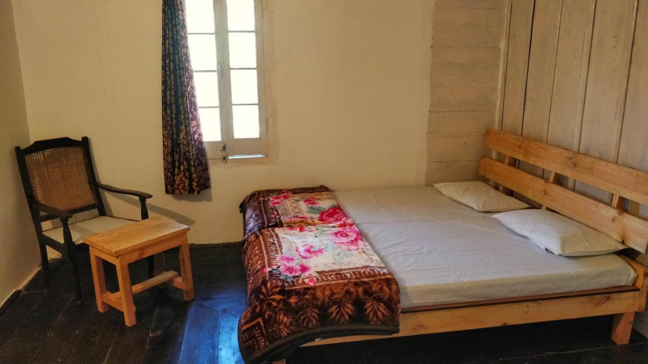 Black Bear Cottage Khajjiar Экстерьер фото